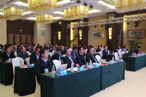 創(chuàng)新驅(qū)動(dòng) 理性發(fā)展 共贏未來(lái)&mdash;&mdash;2018年中國(guó)工程機(jī)械工業(yè)協(xié)會(huì)工程機(jī)械