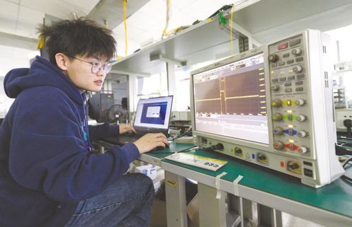 鄂產(chǎn)車規(guī)級芯片獲功能安全流程最高認證 汽車將裝上自主 中國腦